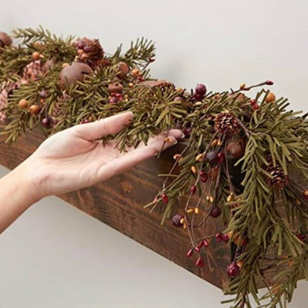 42" Rustic Artificial Pine and Pip Berry Christmas Holiday Garland Tree Decorations Primitive Garlands Old Decor Wholesale Mantle Fireplace