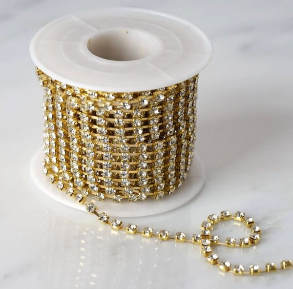 30 FT. Gold Diamond Rhinestone Chain Roll 3mm Gemstone Ribbon DIY Decor Crystal Garland Christmas Tree Decorations Sparkly String Sparkly