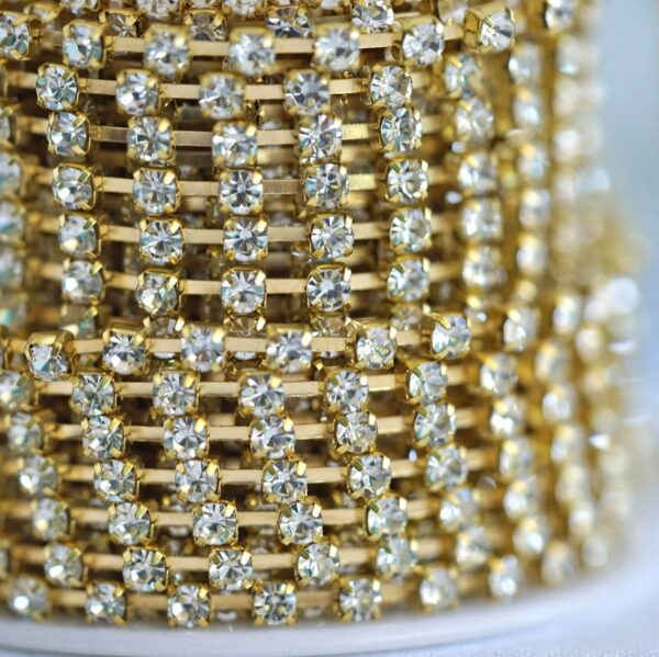 30 FT. Gold Diamond Rhinestone Chain Roll 3mm Gemstone Ribbon DIY Decor Crystal Garland Christmas Tree Decorations Sparkly String Sparkly