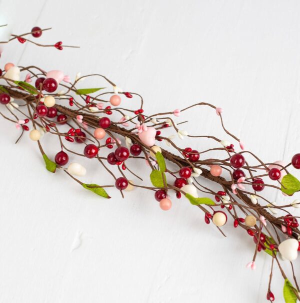 5 FT. Heart Garland, Red and Pink Garland, Heart Decor, Valentines Day Decor, Wedding Ceremony, Hanging Flowers, Valentine's Day Garland