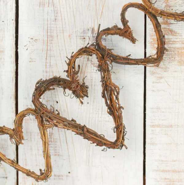 5 FT. Heart Grapevine Garland, Farmhouse Valentines Day, Heart Decor, Valentines Day Decor, Rustic Garland, Valentine's Day Garland